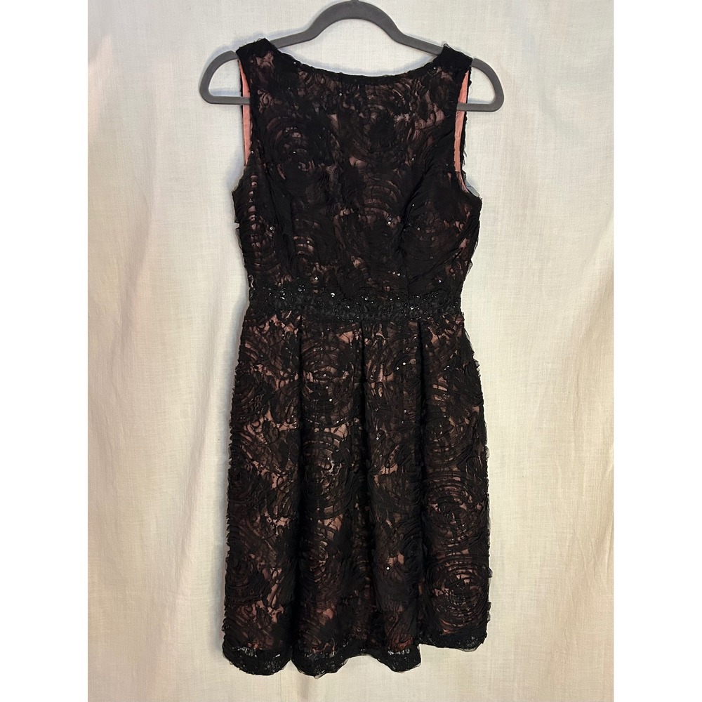 Isaac Mizrahi New York Black Rose Lace Sequin Cocktail Dress Peach Lining Sz 4
